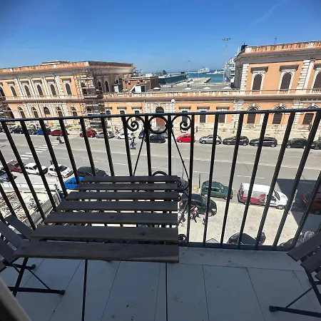 Apartment Cara Casa Al Porto N.25