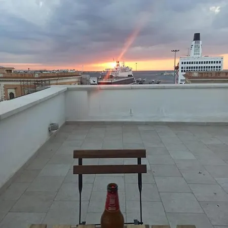 Cara Casa Al Porto N.25 דירה *